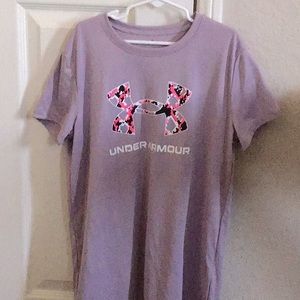 UNDER ARMOUR girls 14-16 shirt